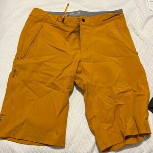 Men’s arcteryx climbing shorts